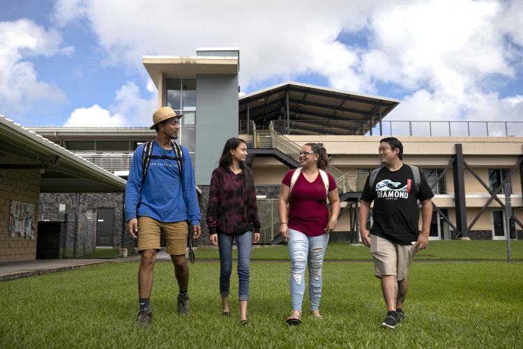 Students Walking Hale Aloha
